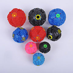 Interactive Treat-Dispensing Puzzle Ball for Dogs – Eco-Friendly Rubber Sounding Toy