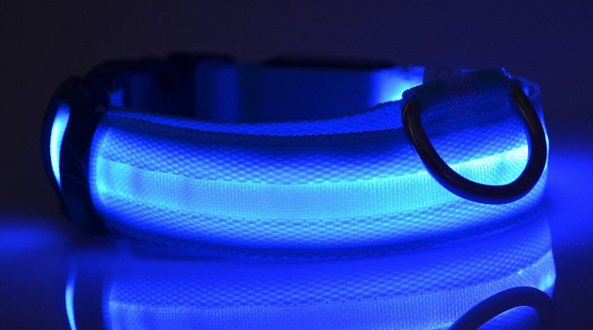 Adjustable LED Glow-in-the-Dark Nylon Pet Collar – Night Safety with Flashing Modes for Dogs and Cats